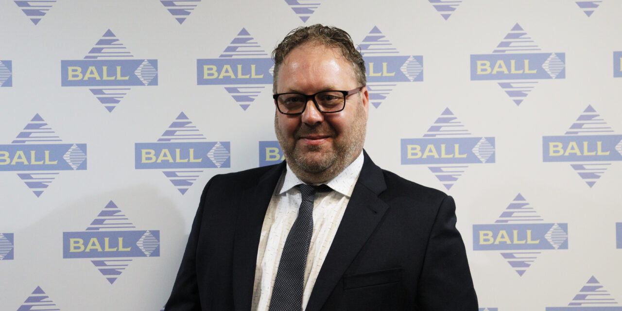 Nieuwe commercieel technisch adviseur F. Ball